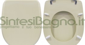 Copriwater > DEDICATO > Per vaso CESAME > Modello ARETUSA > Colore AMBRA/CHAMPAGNE > Sedile wc in legno lavorato rivestito in resina di poliestere > Cerniere ottone cromato