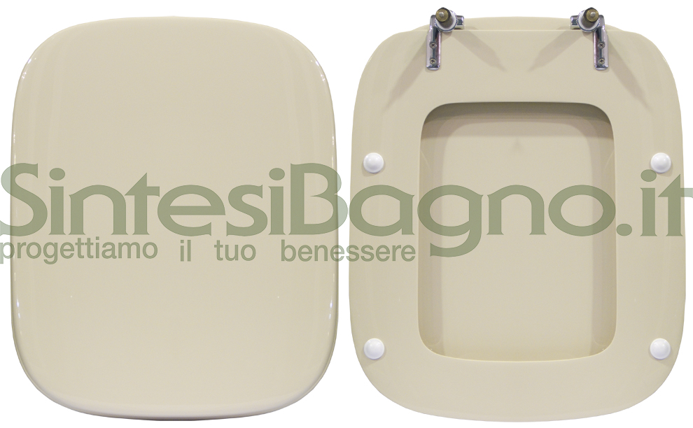 Copriwater > DEDICATO > Per vaso DOLOMITE > Modello RIO > Colore CHAMPAGNE > Sedile wc in legno lavorato rivestito in resina di poliestere > Cerniere ottone cromato