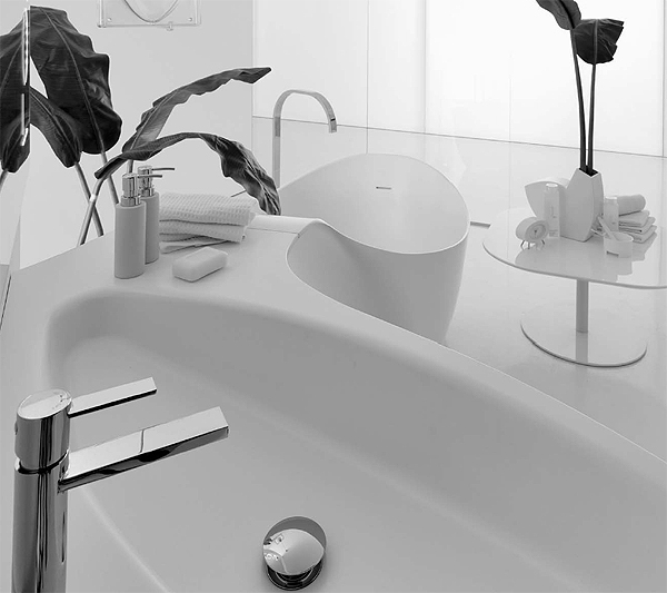 Novello Vasca da bagno LOVE
