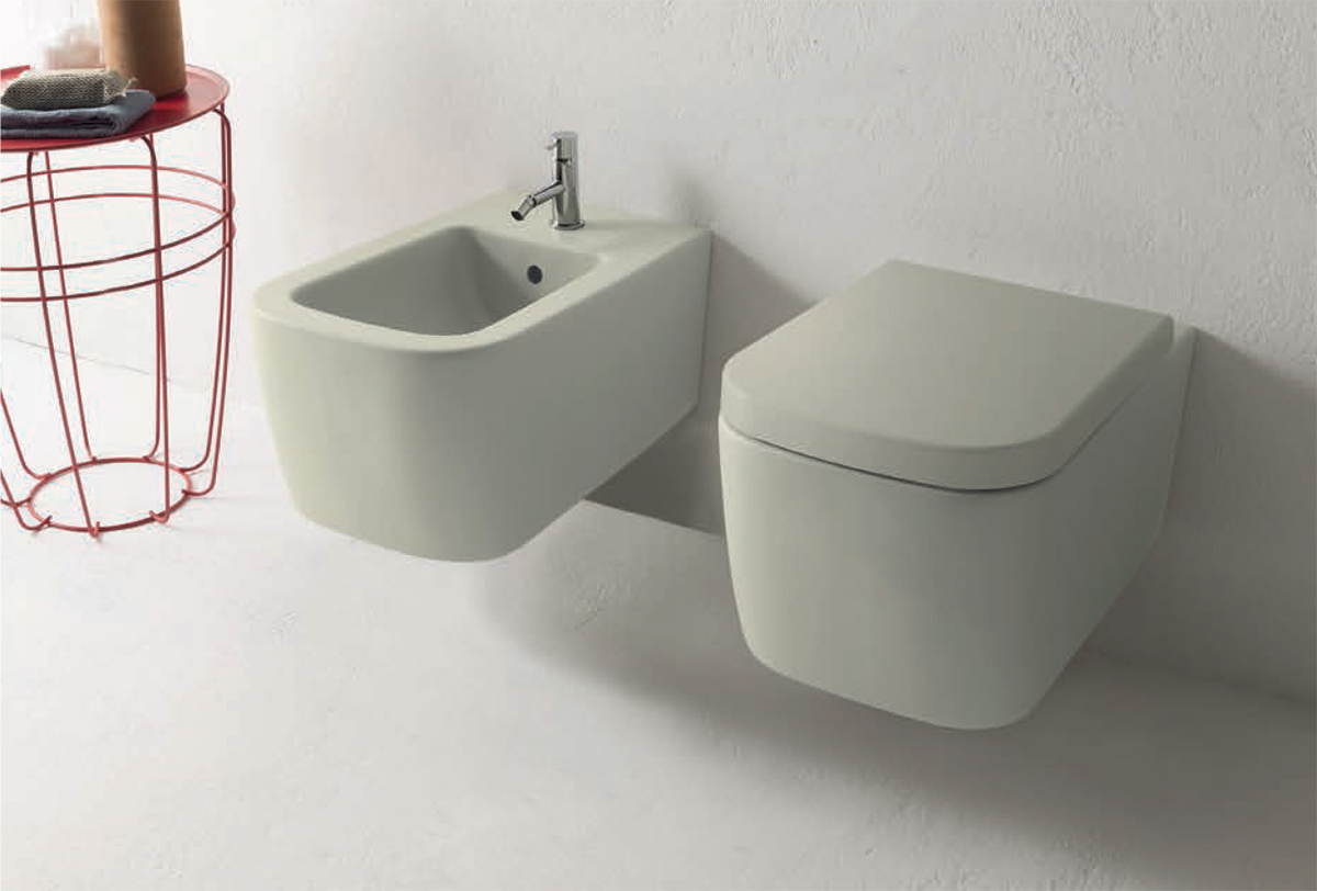 Vaso e bidet sospesi. Wall-hung WC and bidet. 54.36. STONE